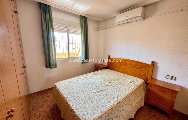 Resale - Apartment / flat - Torrevieja - Torrevieja Centro