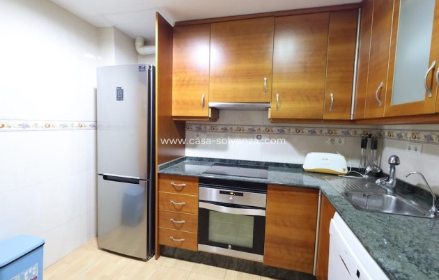 Resale - Apartment / flat - Torrevieja - Torrevieja Centro