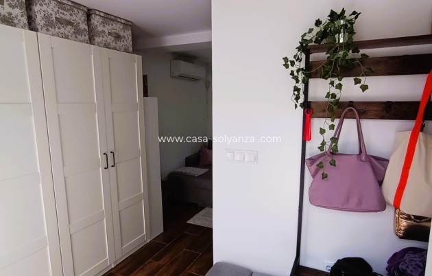 Resale - Villa - Torrevieja - La Siesta