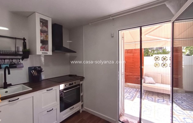 Resale - Villa - Torrevieja - La Siesta