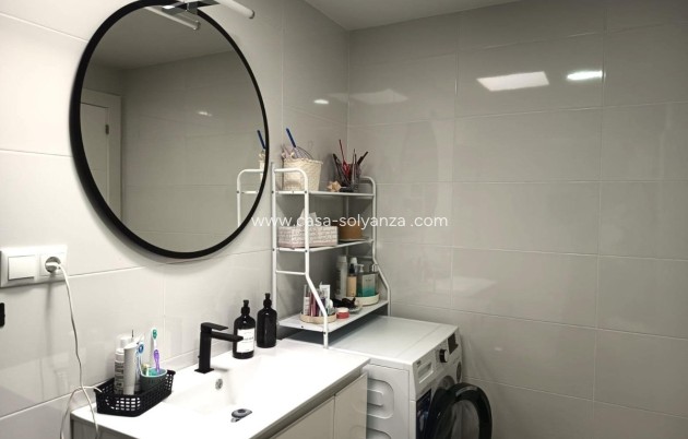Resale - Villa - Torrevieja - La Siesta