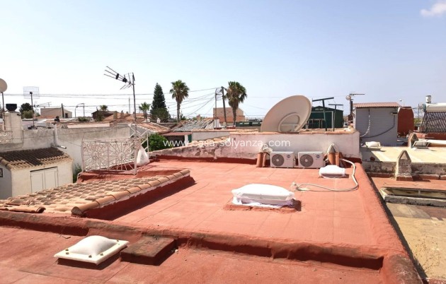 Resale - Villa - Torrevieja - La Siesta