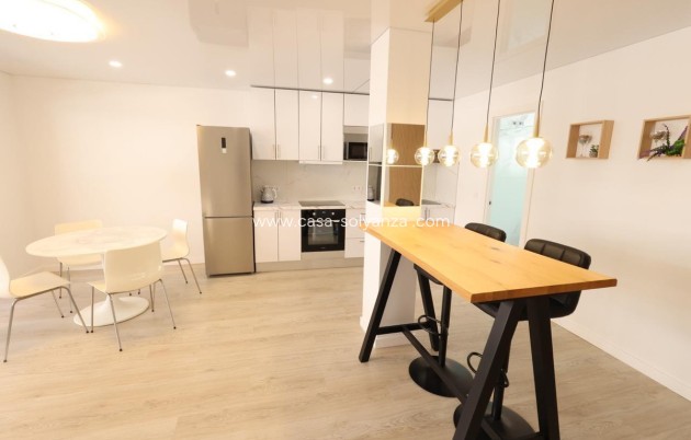 Wiederverkauf - Wohnung - Torrevieja - Torrevieja Centro