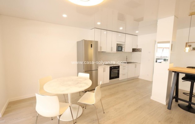 Wiederverkauf - Wohnung - Torrevieja - Torrevieja Centro