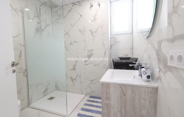 Wiederverkauf - Wohnung - Torrevieja - Torrevieja Centro