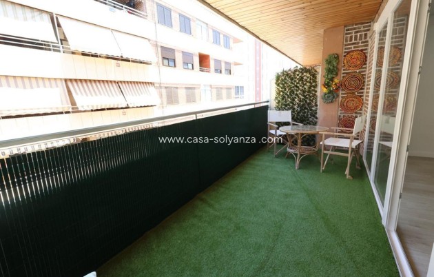 Wiederverkauf - Wohnung - Torrevieja - Torrevieja Centro