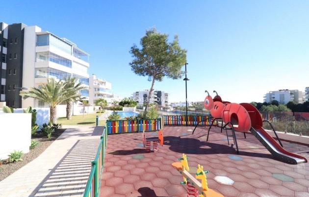 Wiederverkauf - Wohnung - Orihuela - Villamartin
