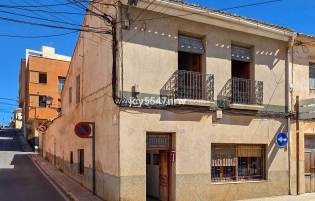 Herverkoop - Herenhuis - Pinoso - Pinoso Centro