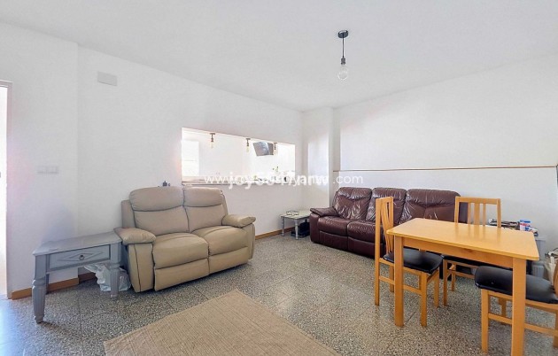 Resale - Villa - Pinoso - Pinoso Centro