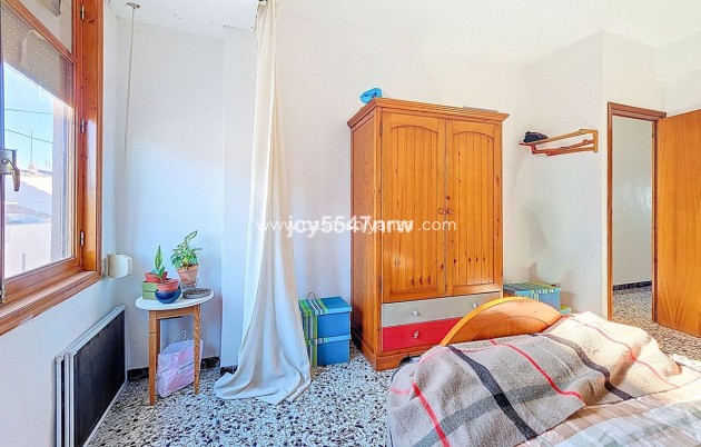 Revente - Maison de ville - Pinoso - Pinoso Centro