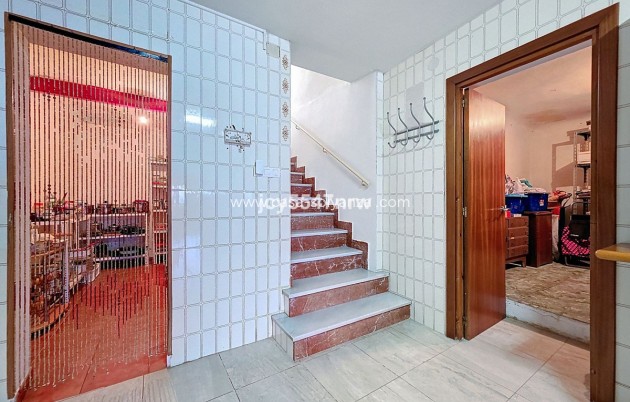 Revente - Maison de ville - Pinoso - Pinoso Centro