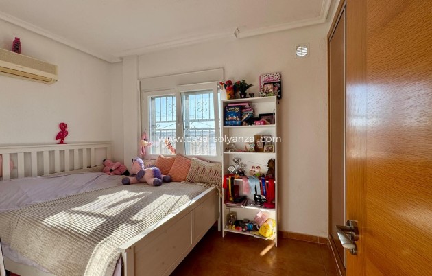 Resale - Villa - Torrevieja - Costa Blanca