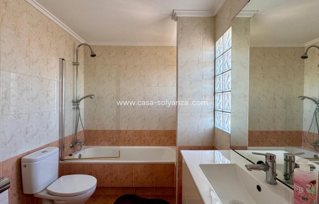 Resale - Villa - Torrevieja - Costa Blanca