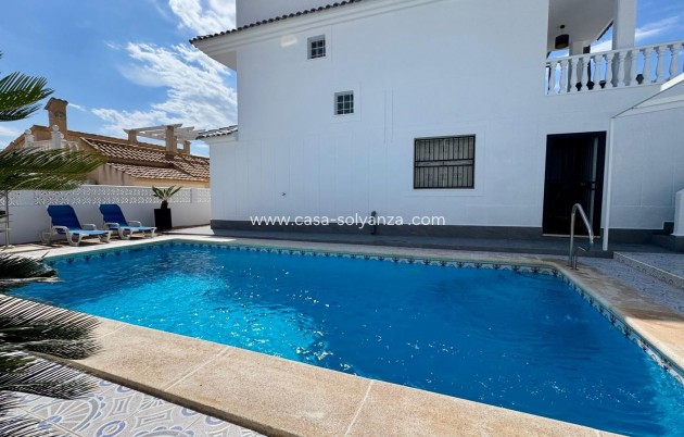 Resale - Villa - Torrevieja - Costa Blanca