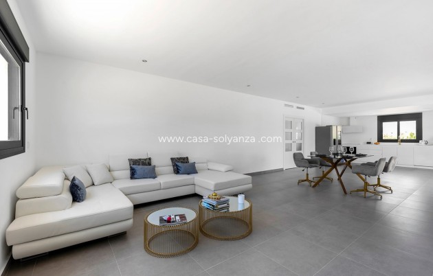 Resale - Villa - Macisvenda - Inland