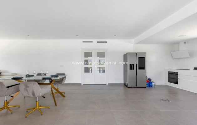 Resale - Villa - Macisvenda - Inland