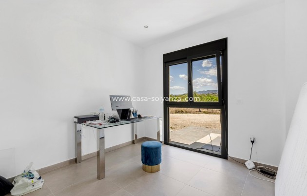 Resale - Villa - Macisvenda - Inland