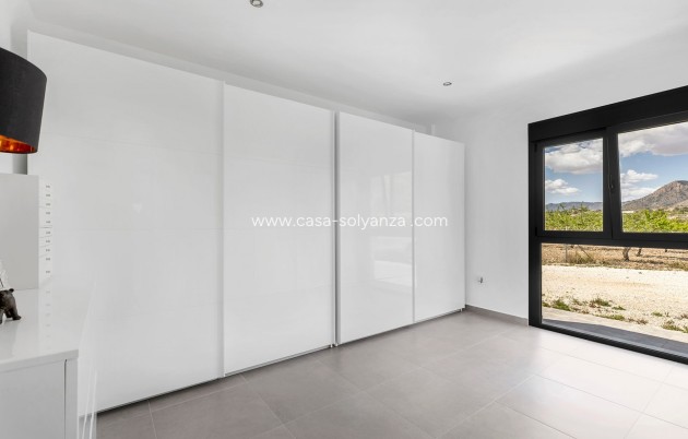 Resale - Villa - Macisvenda - Inland