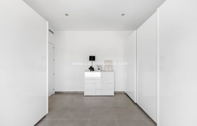 Resale - Villa - Macisvenda - Inland