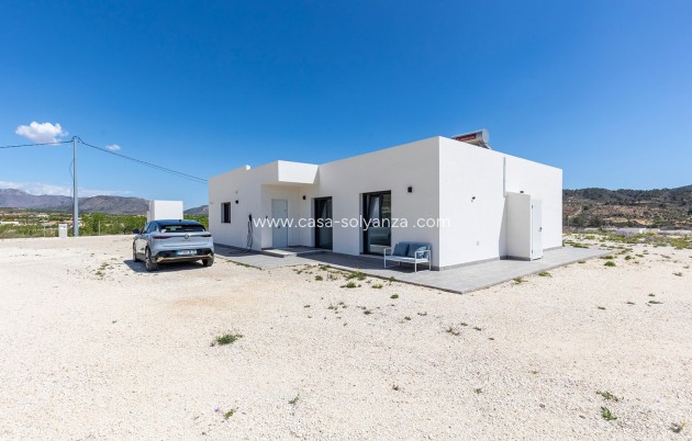 Resale - Villa - Macisvenda - Inland