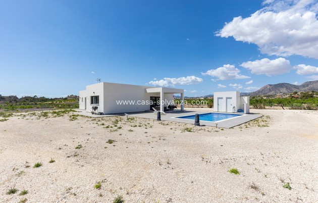 Resale - Villa - Macisvenda - Inland
