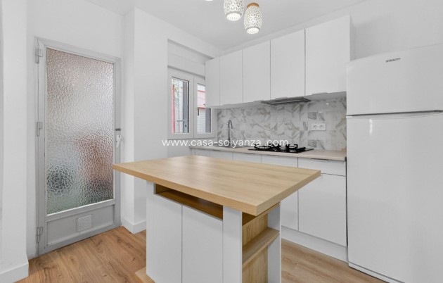 Reventa - Apartamento / piso - Torrevieja - Torrevieja Centro