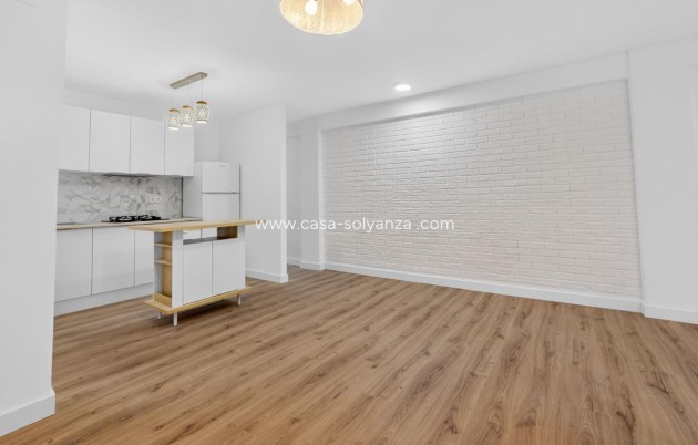 Reventa - Apartamento / piso - Torrevieja - Torrevieja Centro