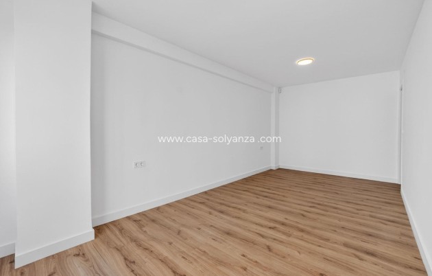 Reventa - Apartamento / piso - Torrevieja - Torrevieja Centro
