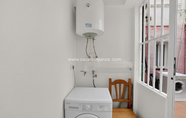 Reventa - Apartamento / piso - Torrevieja - Torrevieja Centro