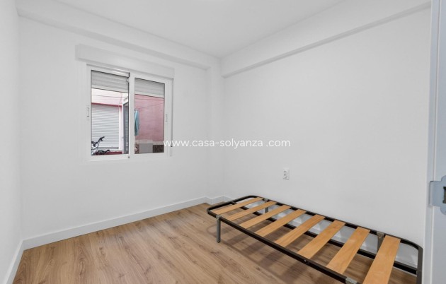 Reventa - Apartamento / piso - Torrevieja - Torrevieja Centro