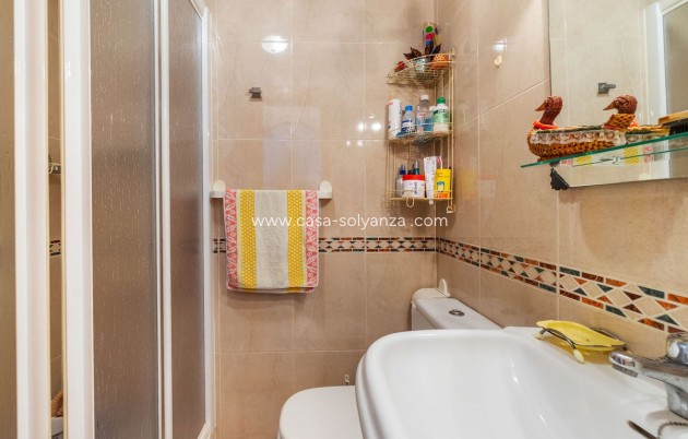 Resale - Apartment / flat - Torrevieja - Torrevieja Centro