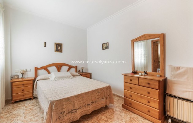 Resale - Apartment / flat - Torrevieja - Torrevieja Centro