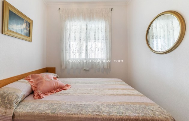 Resale - Apartment / flat - Torrevieja - Torrevieja Centro