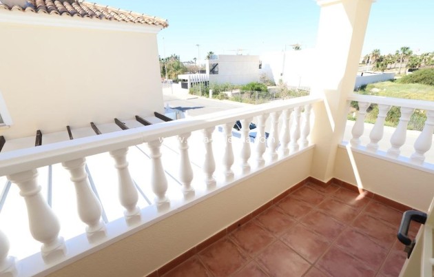 Wiederverkauf - Villa - Orihuela Costa - Costa Blanca