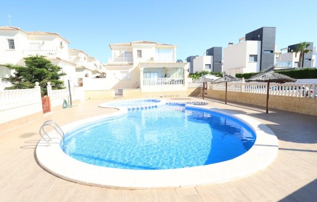 Wiederverkauf - Villa - Orihuela Costa - Costa Blanca