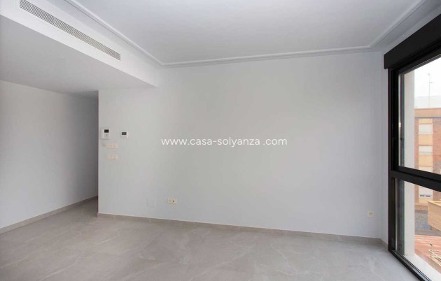 Revente - Appartement - Torrevieja - Torrevieja Centro
