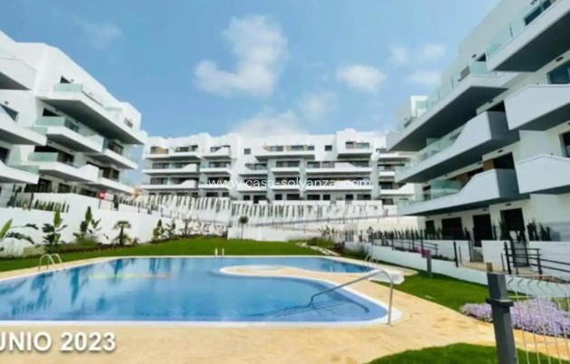 Resale - Apartment / flat - Orihuela - Villamartin