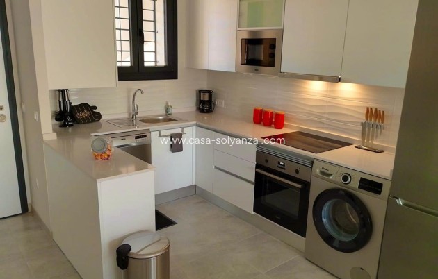 Resale - Apartment / flat - Orihuela - Villamartin