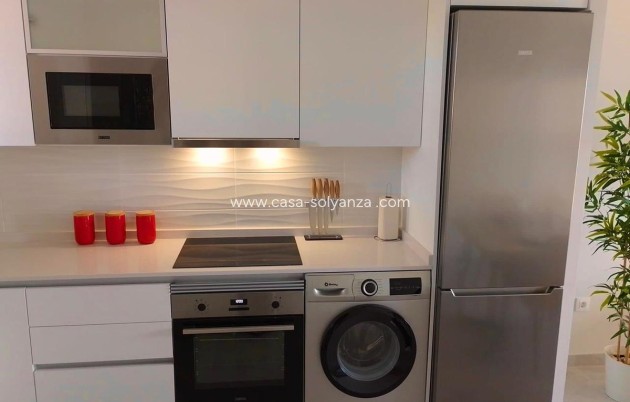 Resale - Apartment / flat - Orihuela - Villamartin