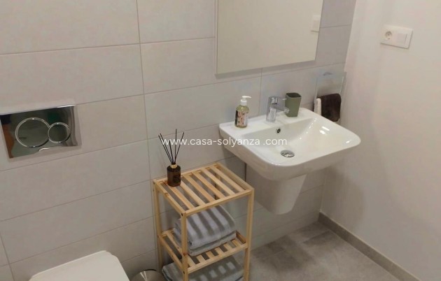 Resale - Apartment / flat - Orihuela - Villamartin