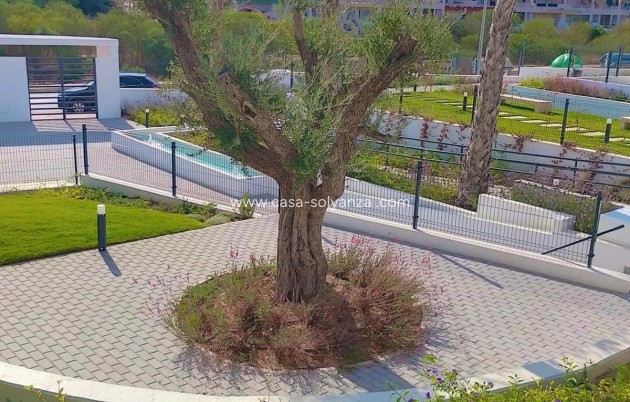 Resale - Apartment / flat - Orihuela - Villamartin
