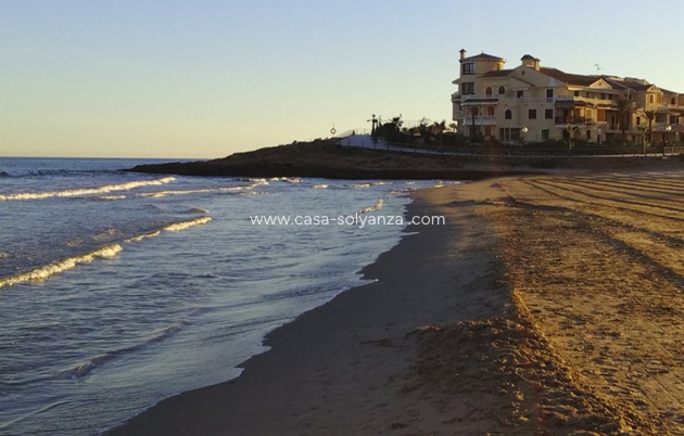 Resale - Apartment / flat - Orihuela - Villamartin
