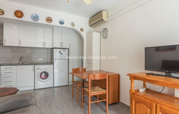 Resale - Apartment / flat - Torrevieja - Lago jardin