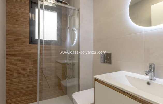 Revente - Appartement - Torrevieja - Torrevieja Centro