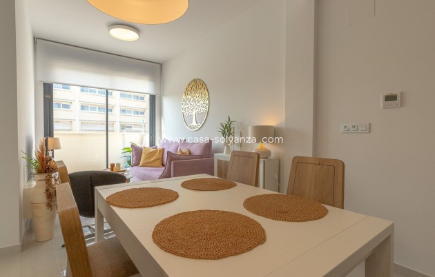 Revente - Appartement - Torrevieja - Torrevieja Centro