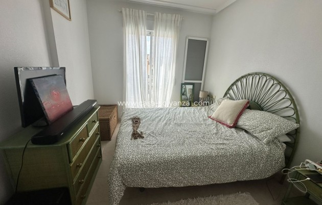 Reventa - Apartamento / piso - Jacarilla