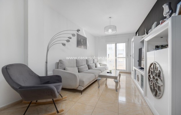 Reventa - Apartamento / piso - Torrevieja - Torrevieja Centro