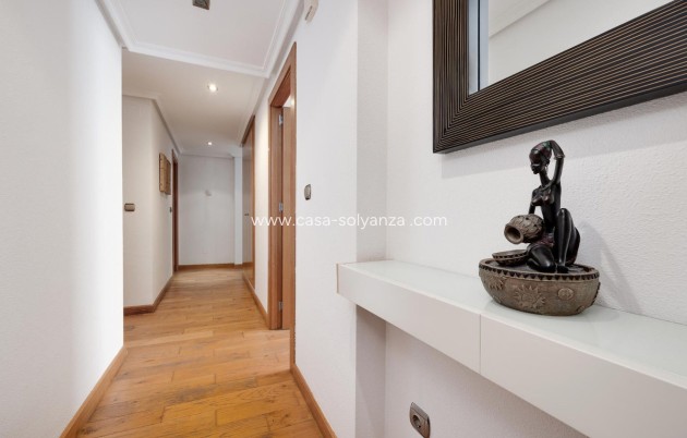 Reventa - Apartamento / piso - Torrevieja - Torrevieja Centro