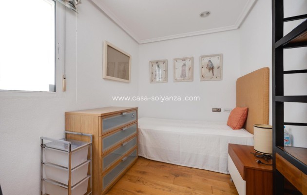 Reventa - Apartamento / piso - Torrevieja - Torrevieja Centro
