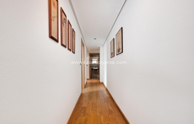 Reventa - Apartamento / piso - Torrevieja - Torrevieja Centro